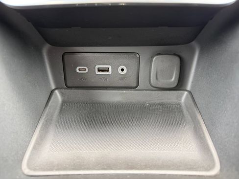 Used 2018 GMC Terrain SLE AWD/4WD image 29