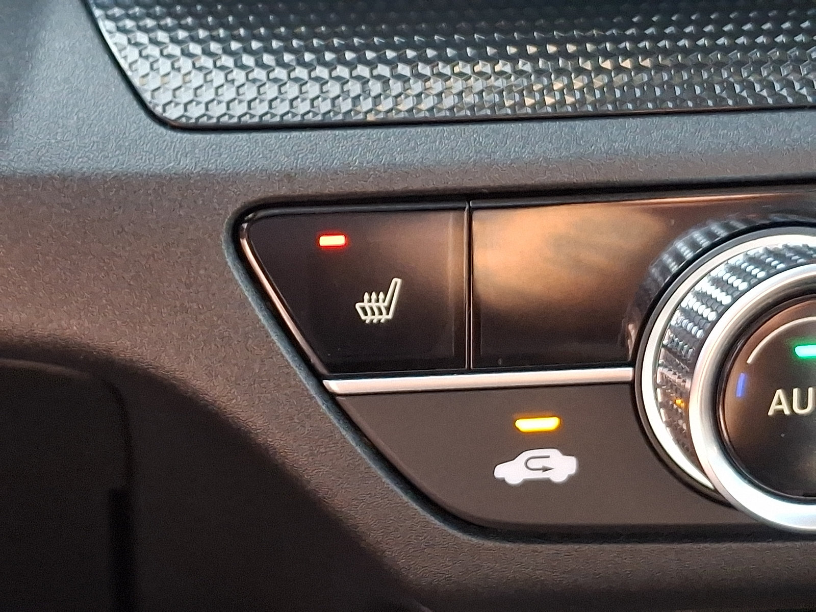 Used 2025 Honda CR-V EX image 25