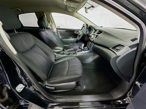 Used 2018 Nissan Sentra SV image 28