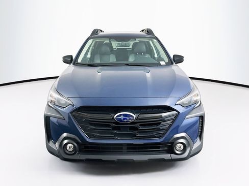 Used 2025 Subaru Outback Onyx Edition AWD/4WD image 2