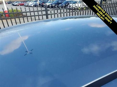 Used 2025 Toyota Corolla SE FWD image 13