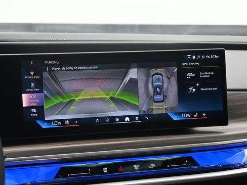 Used 2026 BMW 740i xDrive AWD/4WD image 14