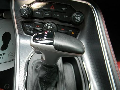 Used 2018 Dodge Challenger GT w/ Driver Convenience Group AWD/4WD image 14