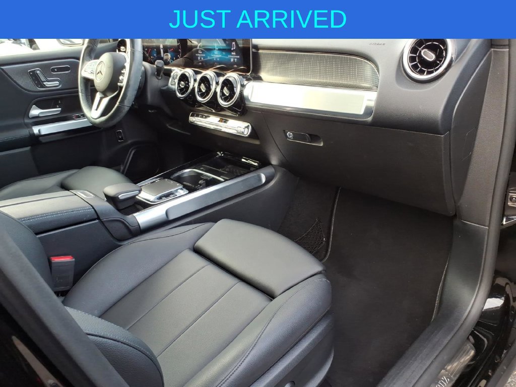 Used 2020 Mercedes-Benz GLB 250 4MATIC image 9