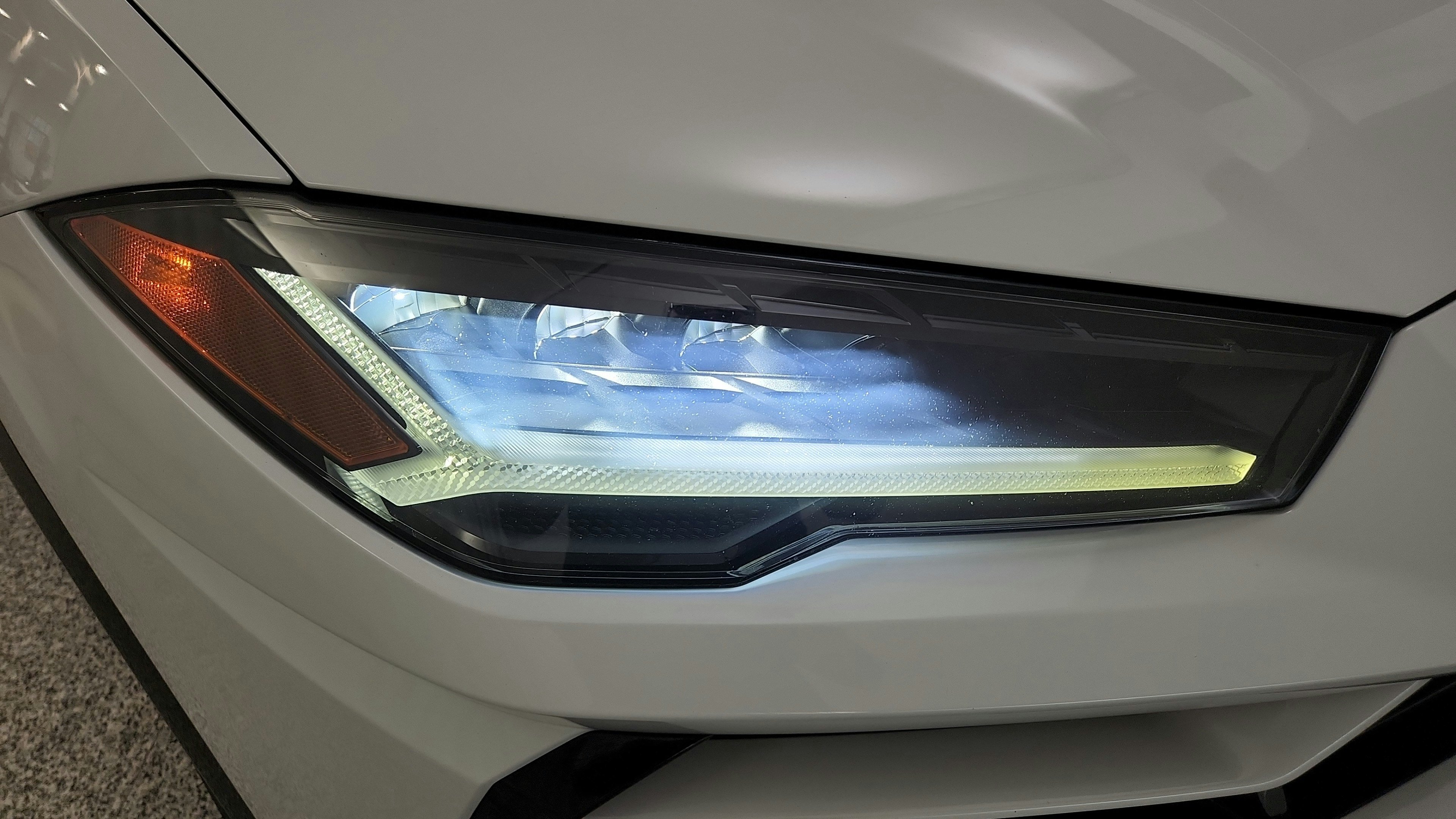 Used 2023 Lamborghini Urus S AWD/4WD image 37