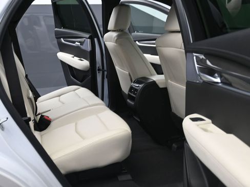 New 2025 Cadillac XT5 Sportv w/ Technology Package image 14