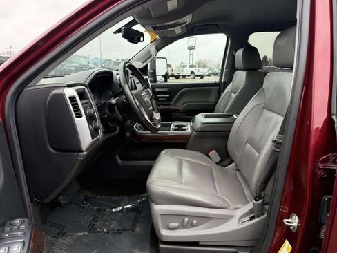 Used 2017 GMC Sierra 1500 SLT w/ SLT Preferred Package image 10