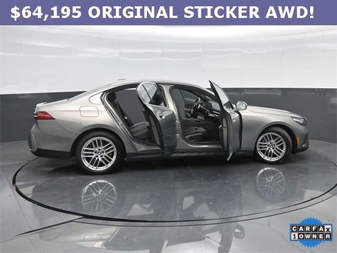 Used 2024 BMW 530i xDrive image 65