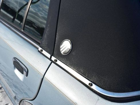 Used 2011 Mercury Grand Marquis LS image 8