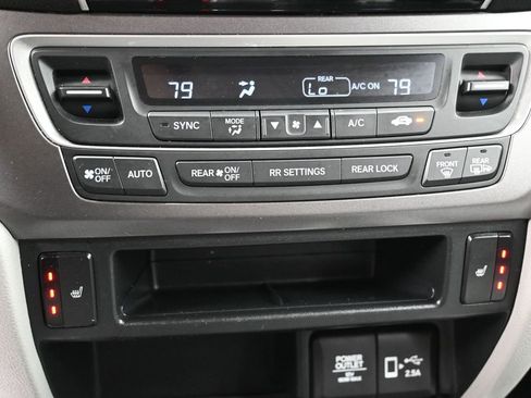 Used 2021 Honda Pilot EX image 27