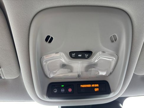 Used 2023 Chevrolet TrailBlazer LT image 24