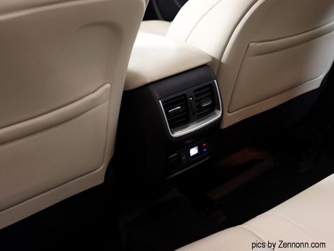 Used 2019 INFINITI QX50 Essential w/ Premium Heat Package image 15