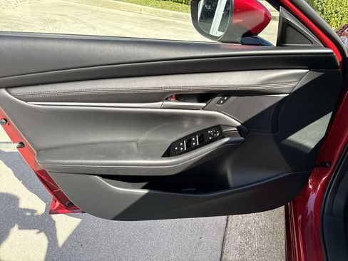 New 2026 MAZDA MAZDA3 2.5 S Sedan w/ Preferred Pkg image 39