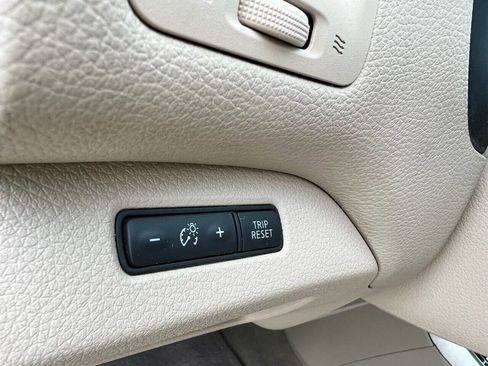 Used 2013 Nissan Altima 2.5 SV w/ 2.5SV Convenience Pkg image 25