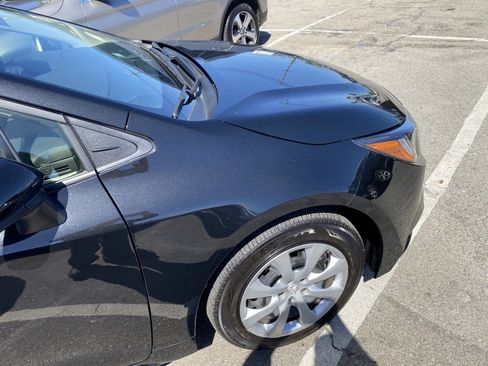 Used 2021 Toyota Corolla LE w/ Carpet Mat Package (TMS) FWD image 23