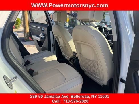 Used 2021 Audi Q3 2.0T Premium w/ Convenience Package AWD/4WD image 29