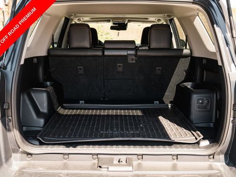 Certified 2024 Toyota 4Runner TRD Off-Road Premium w/ Off Road Premium Plus Package AWD/4WD image 7
