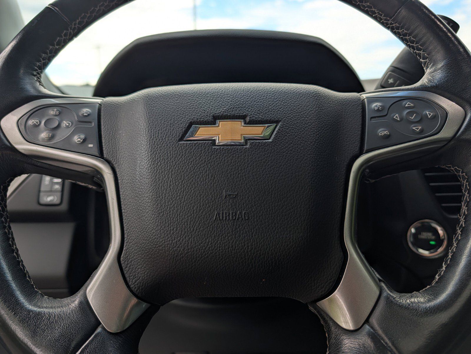 Used 2019 Chevrolet Tahoe Premier AWD/4WD image 40