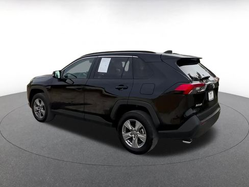 Used 2025 Toyota RAV4 XLE image 10