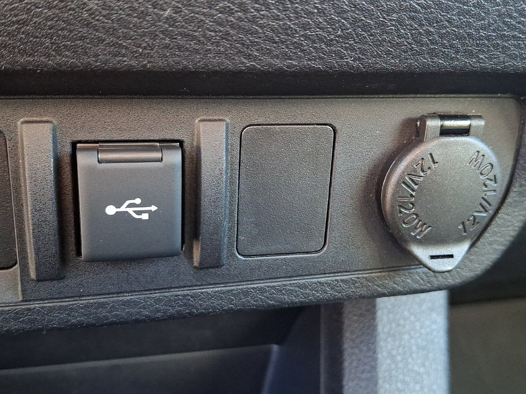 Used 2023 Toyota Tacoma SR AWD/4WD image 23