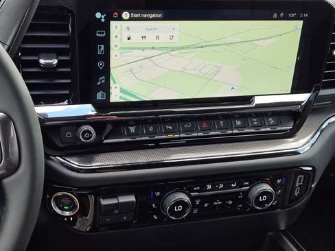 New 2026 Chevrolet Silverado 2500 ZR2 AWD/4WD image 20