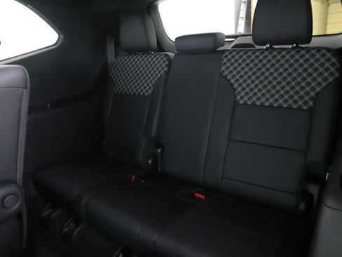Used 2026 GMC Acadia Denali w/ LPO, Floor Liner Package AWD/4WD image 30
