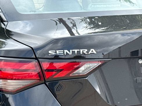Used 2024 Nissan Sentra SV FWD image 9