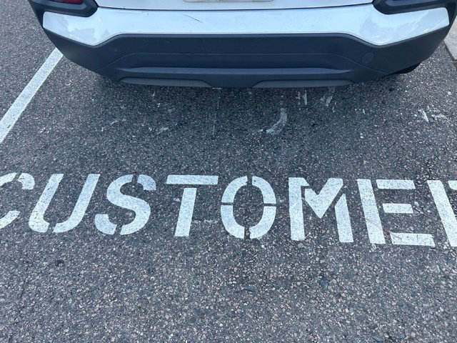Used 2020 Hyundai Kona SEL FWD image 3