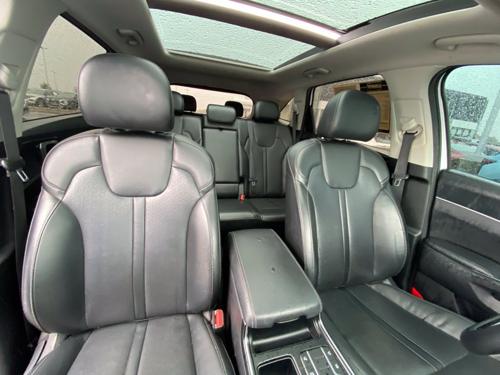 Used 2021 Kia Sorento S w/ Panoramic Sunroof Package AWD/4WD image 28
