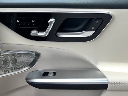 New 2026 Mercedes-Benz C 300 4MATIC Sedan image 35