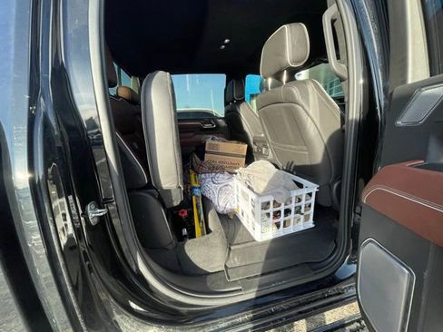 Used 2024 GMC Sierra 2500 Denali Ultimate w/ Snow Plow Prep/Camper Package image 10