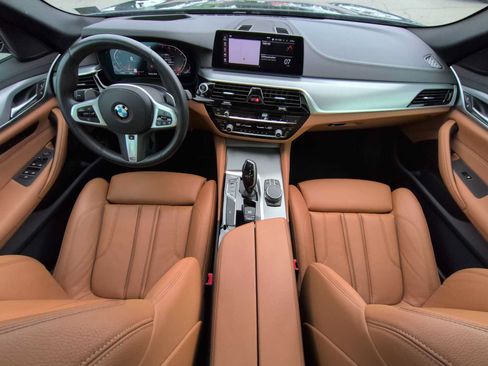 Used 2020 BMW 540i xDrive w/ M Sport Package AWD/4WD image 16