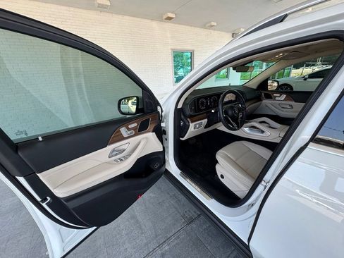 Used 2025 Mercedes-Benz GLE 350 4MATIC image 8