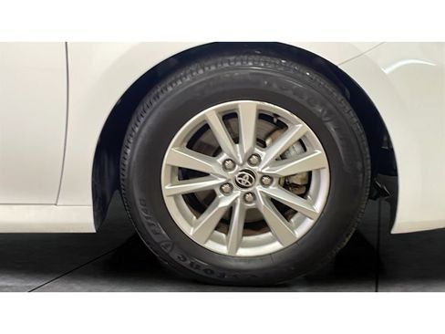 Used 2025 Toyota Camry LE FWD image 20