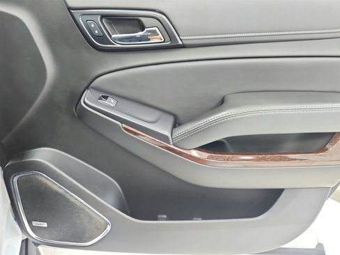 Used 2019 GMC Yukon XL SLT w/ Open Road Package image 47