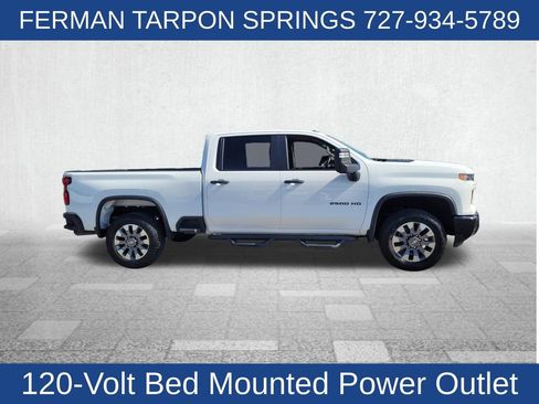 Used 2024 Chevrolet Silverado 2500 Custom w/ Custom Value Package image 13