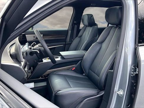 Certified 2026 Cadillac Vistiq Sport w/ LPO, Floor Liner Package AWD/4WD image 21