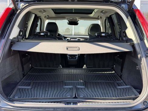 Used 2023 Volvo XC90 B6 Ultimate image 14