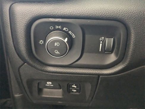 Used 2020 RAM 1500 Big Horn image 31