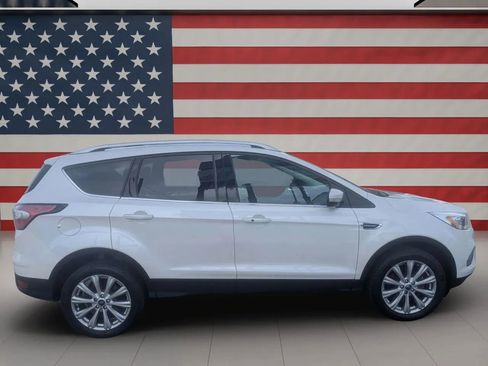 Used 2018 Ford Escape Titanium w/ Ford Safe & Smart Package AWD/4WD image 6