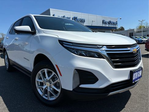 Certified 2023 Chevrolet Equinox LT image 2