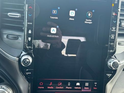 New 2026 RAM 1500 Laramie w/ Night Edition AWD/4WD image 33