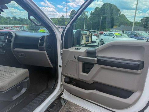 Used 2015 Ford F150 XLT w/ Equipment Group 301A Mid RWD image 17
