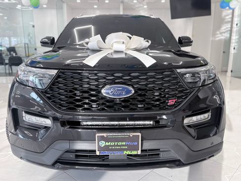 Used 2020 Ford Explorer ST w/ ST Street Pack AWD/4WD image 2