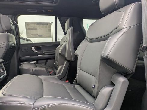 New 2026 Ford Expedition Max Platinum w/ Stealth Performance Package image 17