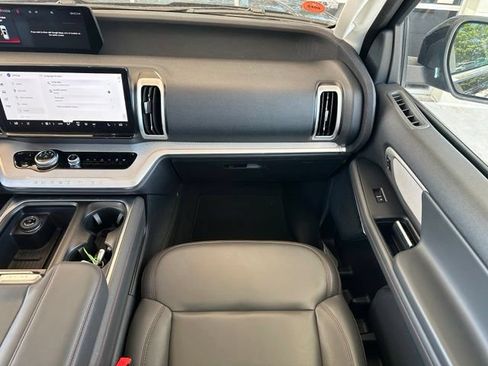 Certified 2025 Ford Expedition Max Active RWD image 14