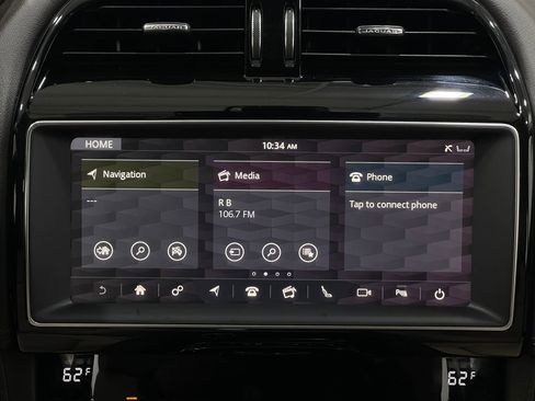 Used 2019 Jaguar F-PACE Prestige image 25