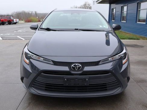 Used 2024 Toyota Corolla LE image 4