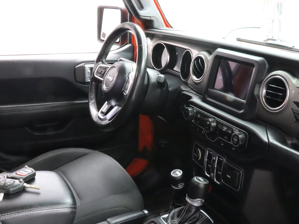 Used 2019 Jeep Wrangler Unlimited Sahara w/ LED Lighting Group AWD/4WD image 22
