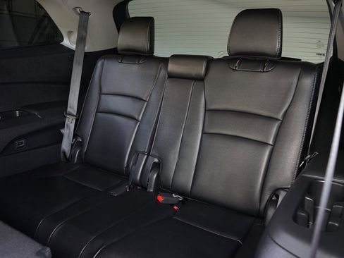 Used 2016 Honda Pilot Touring image 24